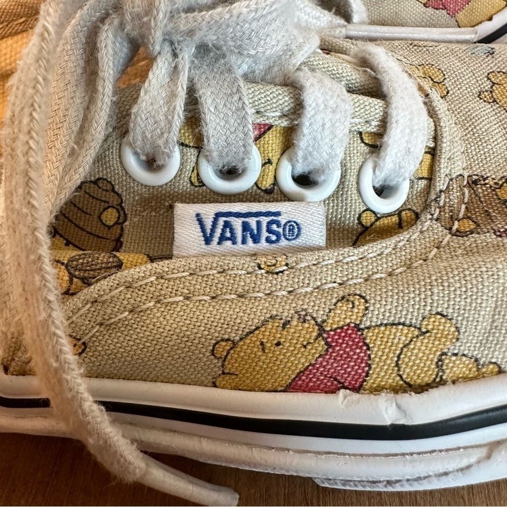 VANS Winnie the Pooh Kids Sneakers Size 13 Honey Pot Toddlers Runners Shoes - Picture 10 of 16